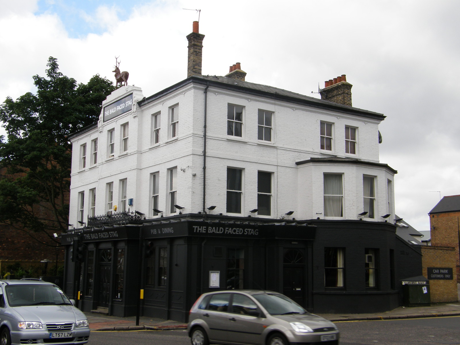 Image from East Finchley to Mill Hill East and High Barnet