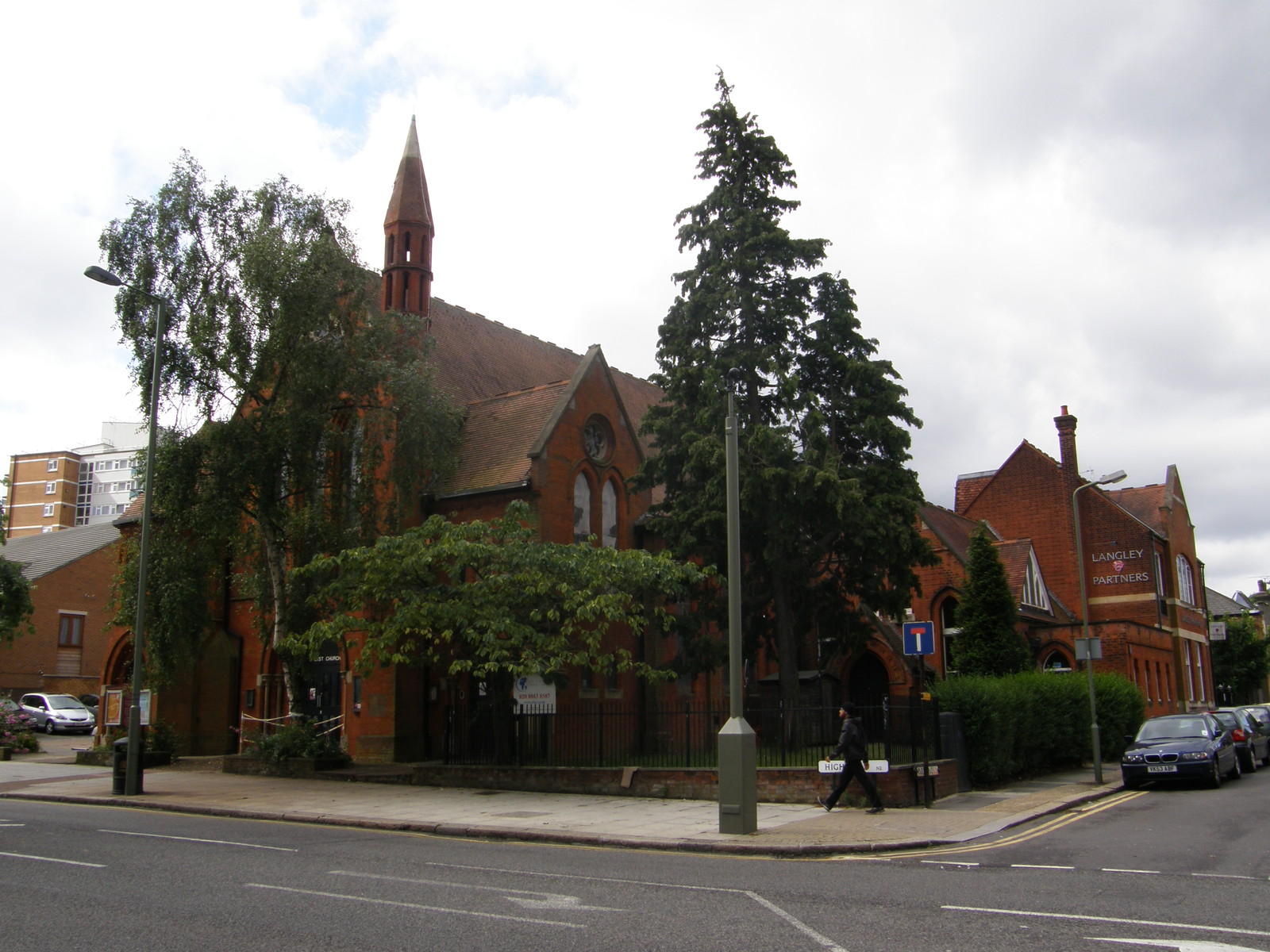 Image from East Finchley to Mill Hill East and High Barnet