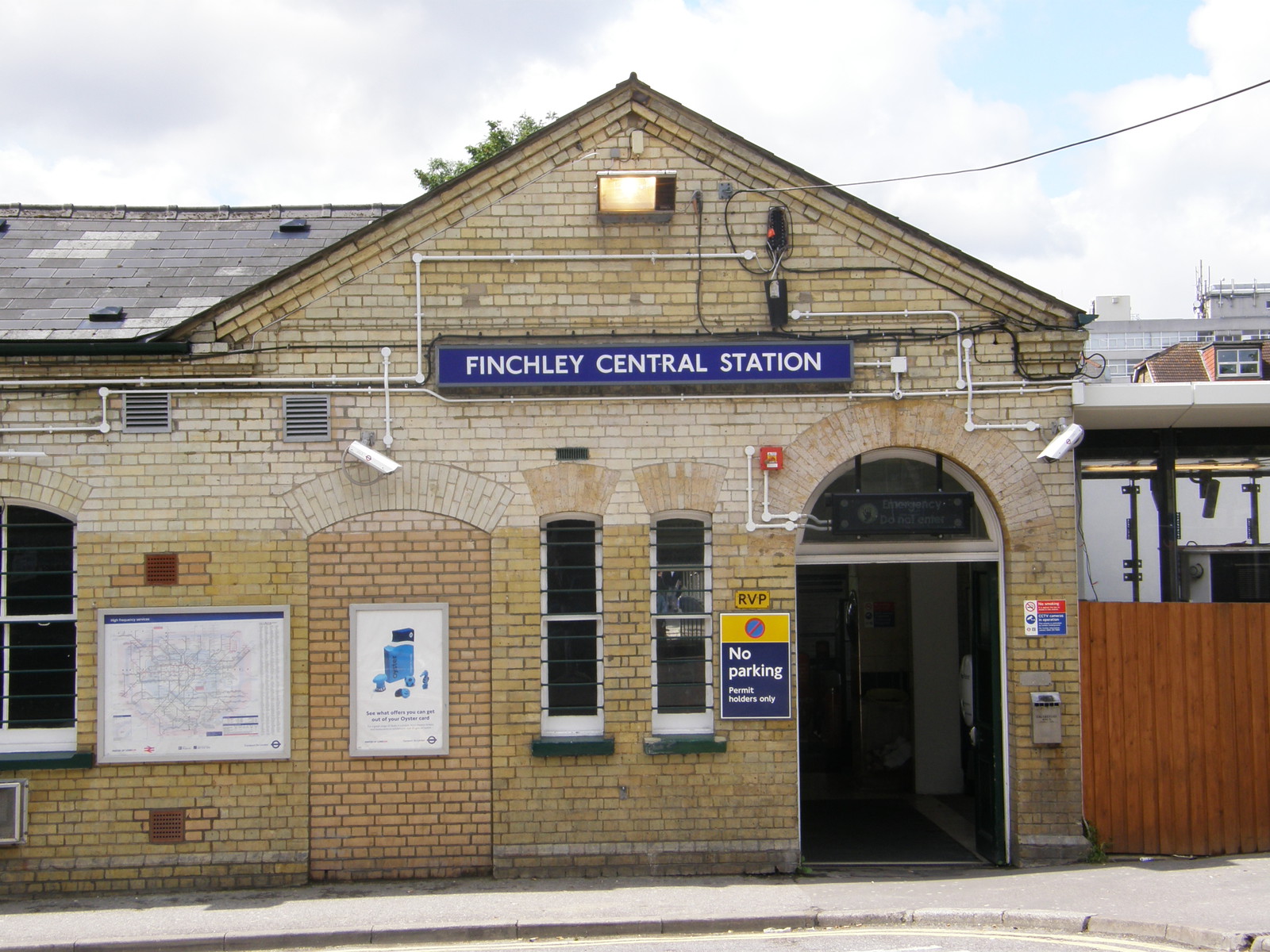 Image from East Finchley to Mill Hill East and High Barnet