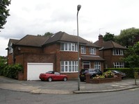 Image from East Finchley to Mill Hill East and High Barnet