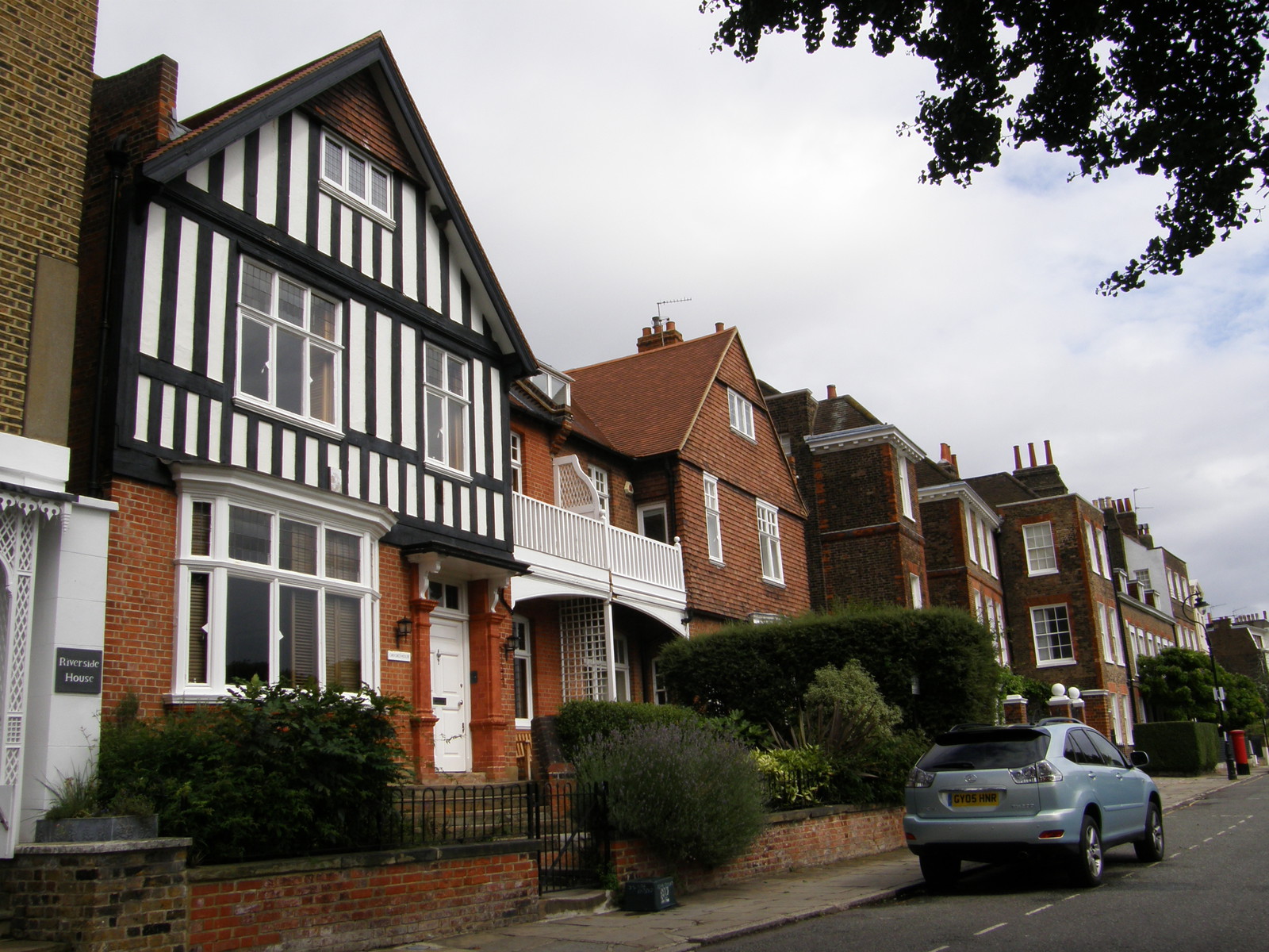 Image from Boston Manor to Hammersmith