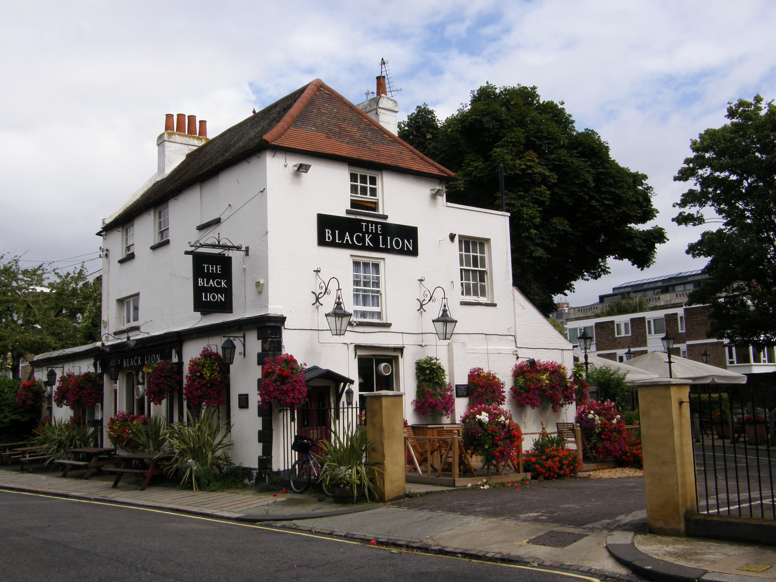 Image from Boston Manor to Hammersmith