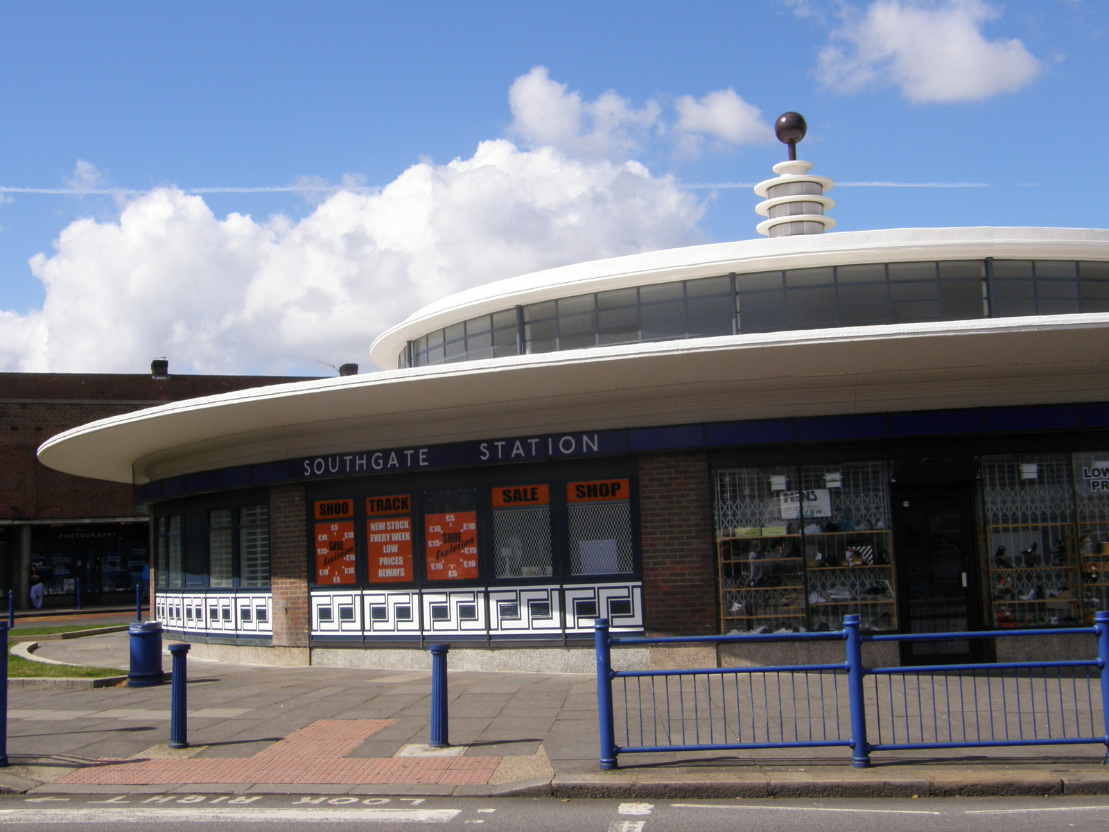 Image from Bounds Green to Cockfosters