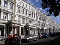 The stucco terraces of Barons Court
