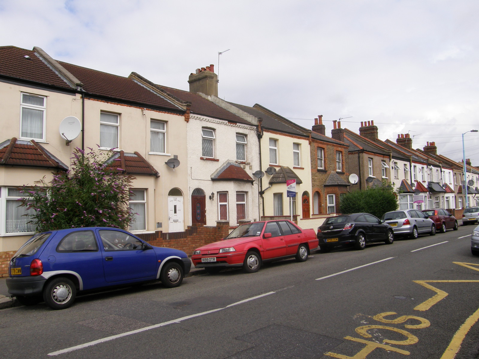Image from Hatton Cross to Boston Manor