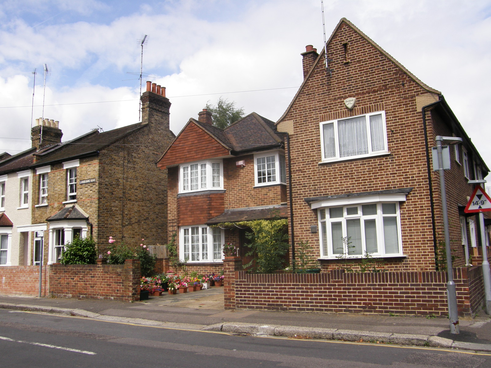 Image from Hatton Cross to Boston Manor
