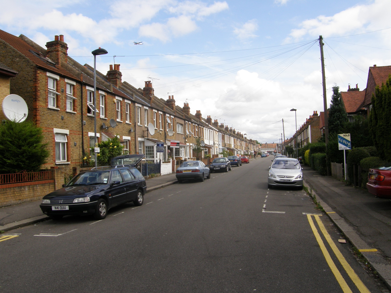 Image from Hatton Cross to Boston Manor