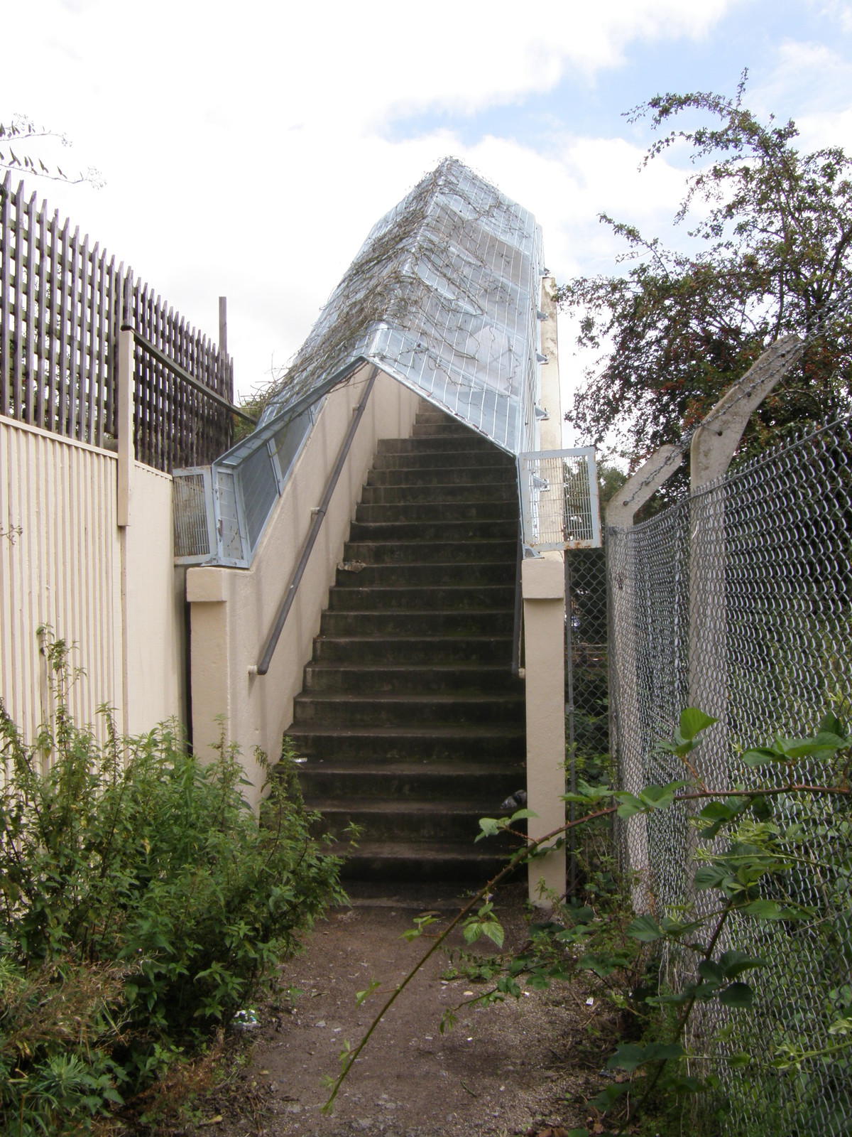 Image from Hatton Cross to Boston Manor