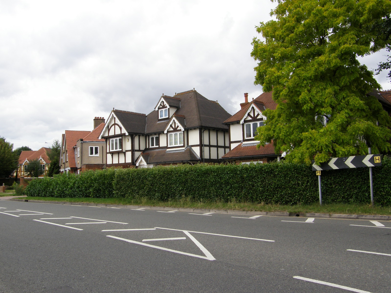 Image from Hatton Cross to Boston Manor