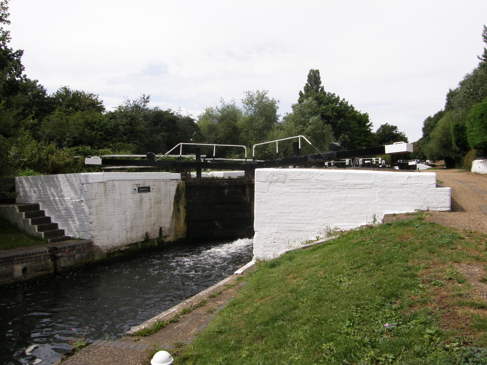Image from Hatton Cross to Boston Manor