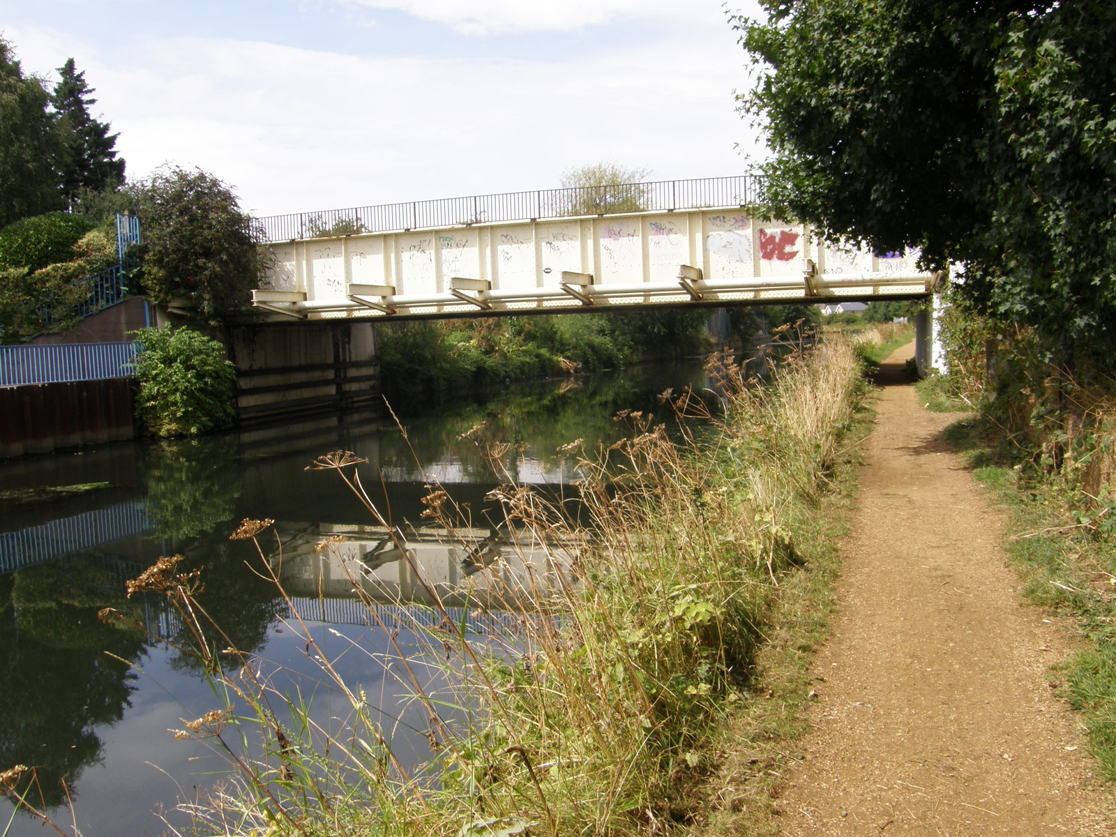 Image from Hatton Cross to Boston Manor