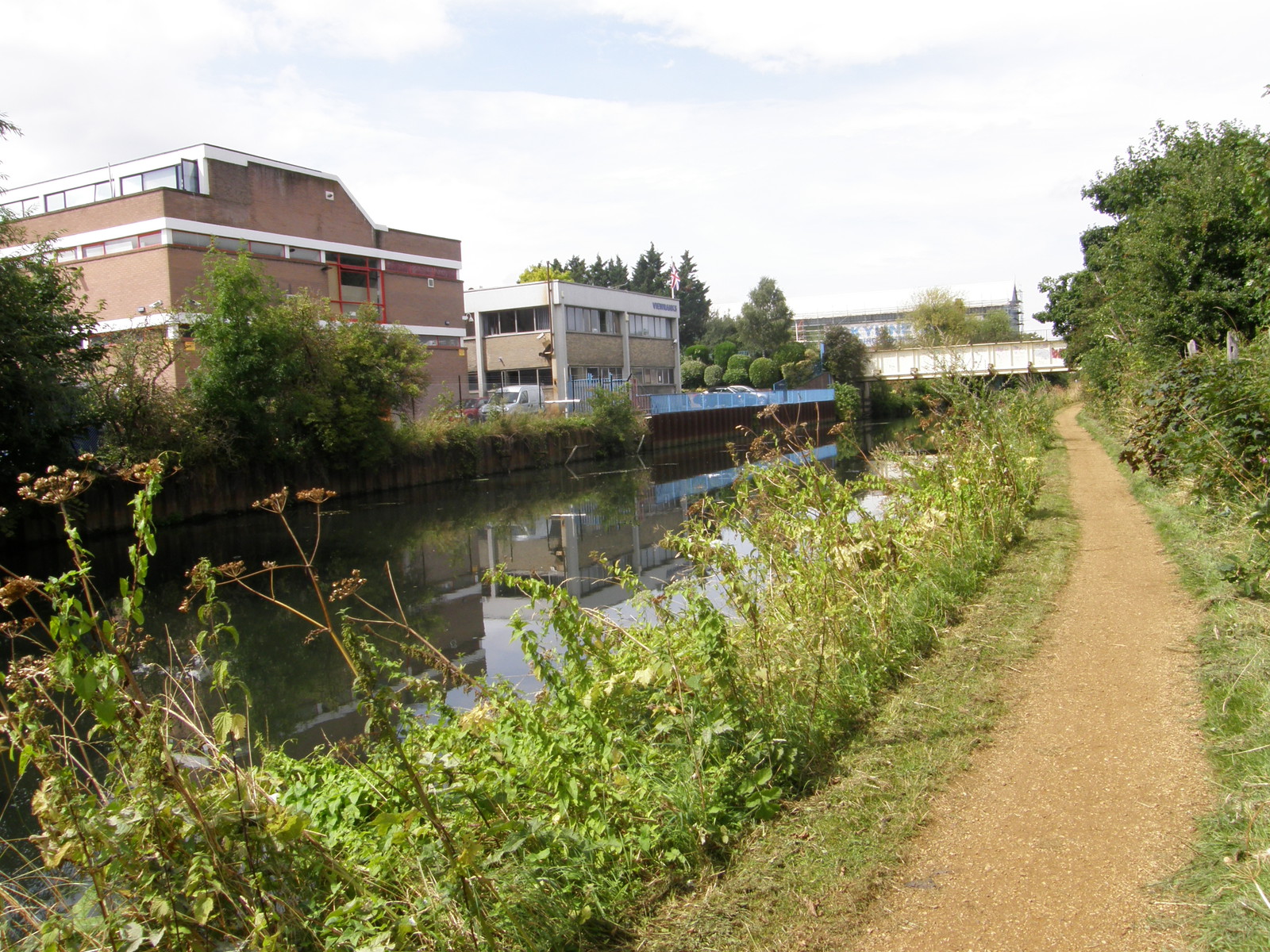 Image from Hatton Cross to Boston Manor