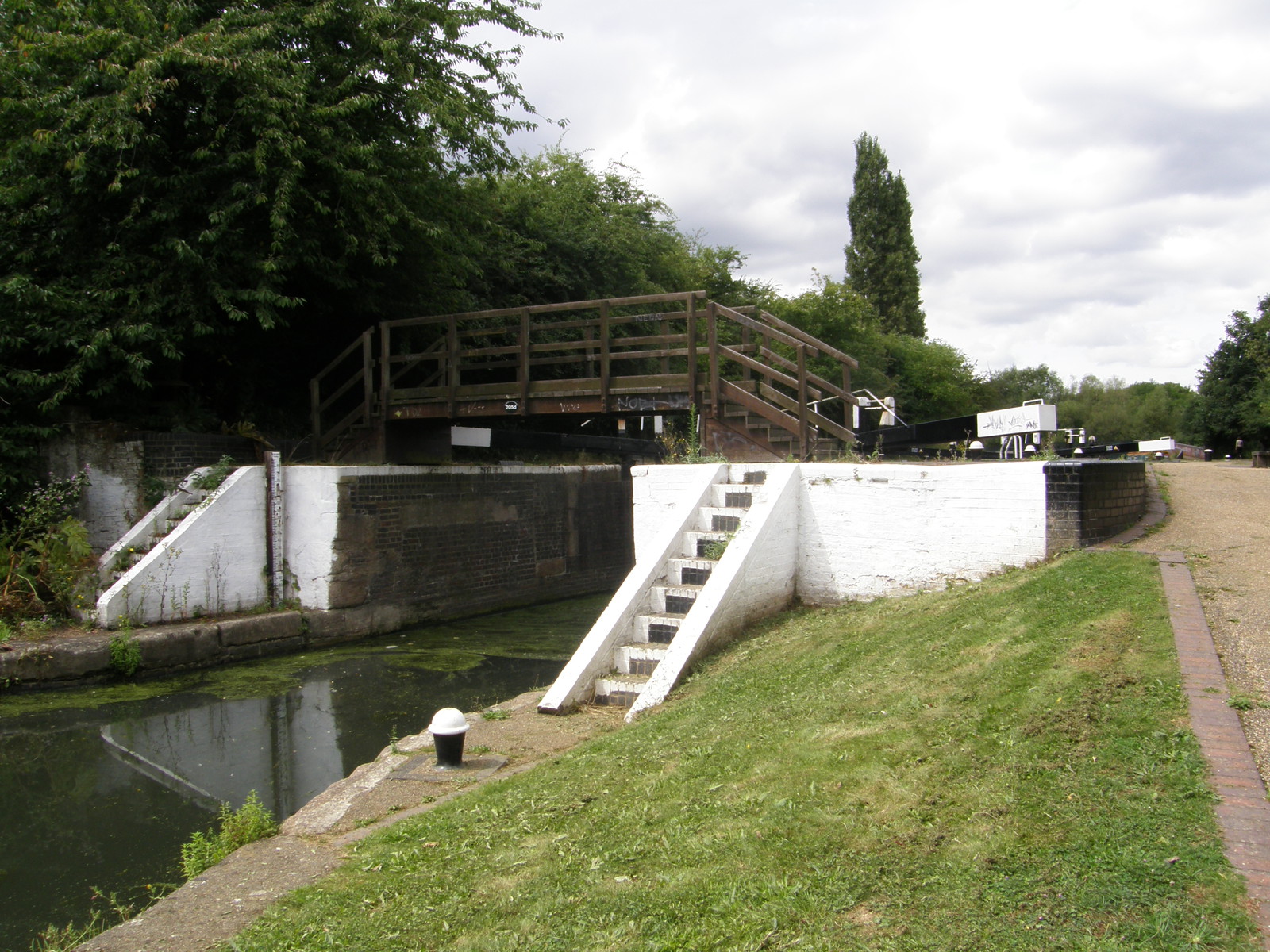 Image from Hatton Cross to Boston Manor