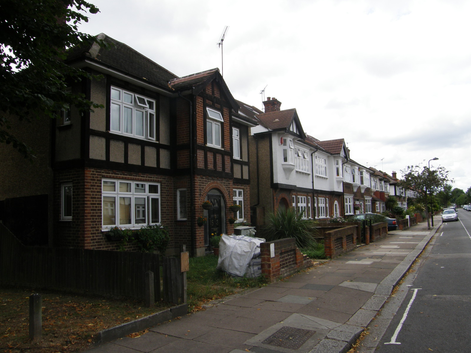 Image from Hatton Cross to Boston Manor