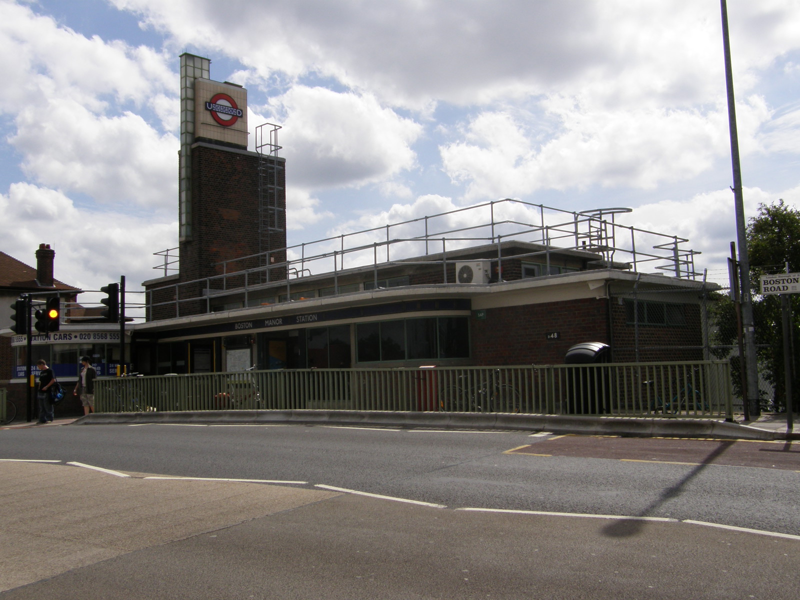 Image from Hatton Cross to Boston Manor