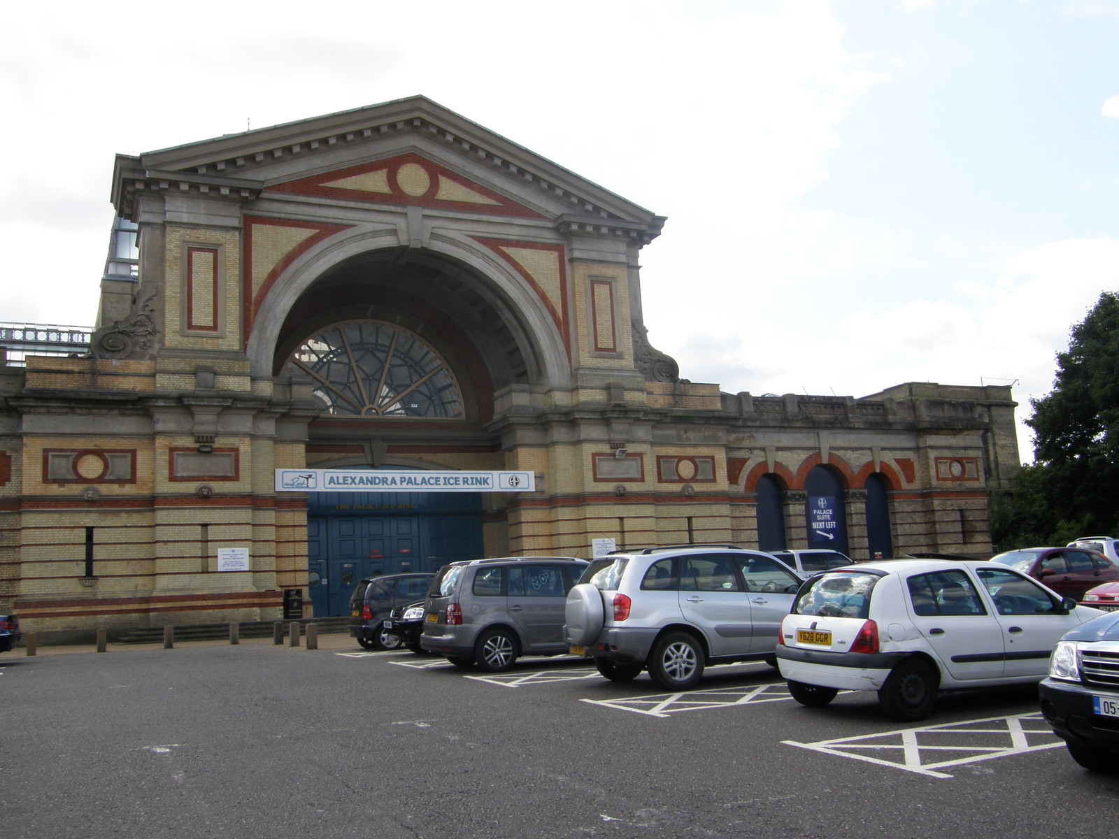 Image from King's Cross St Pancras to Bounds Green