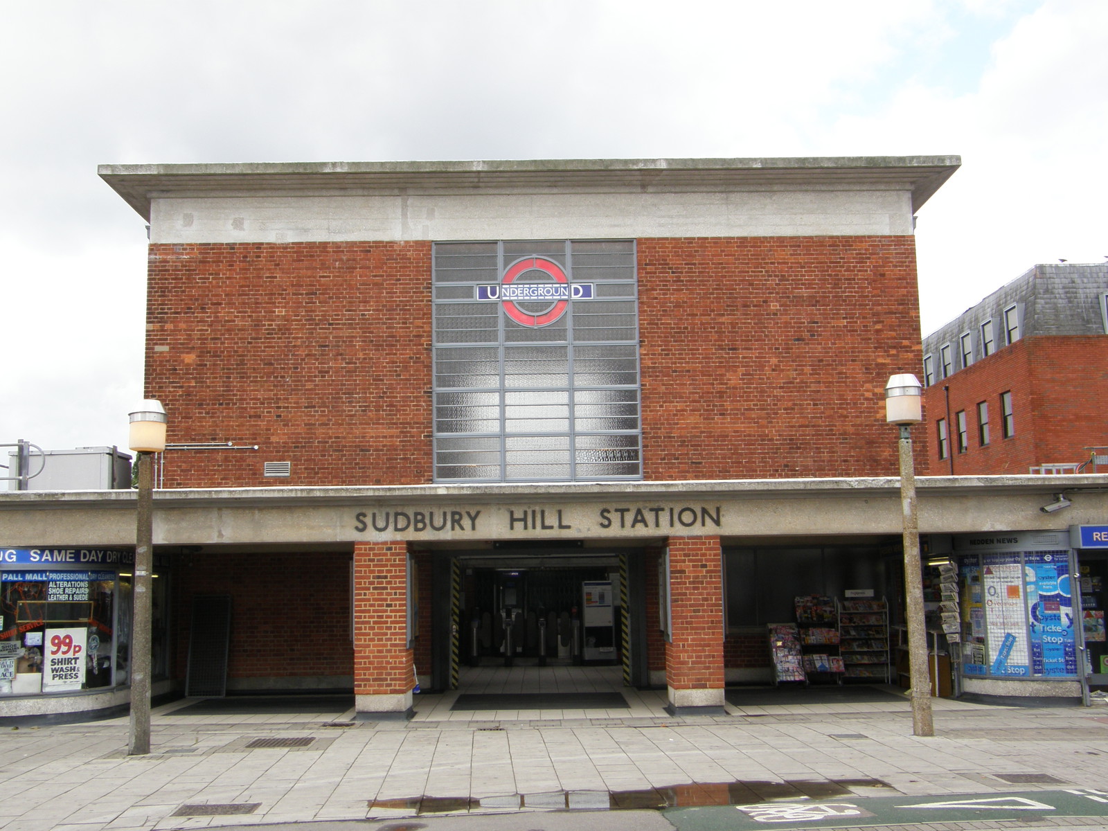 Image from Uxbridge to Acton Town