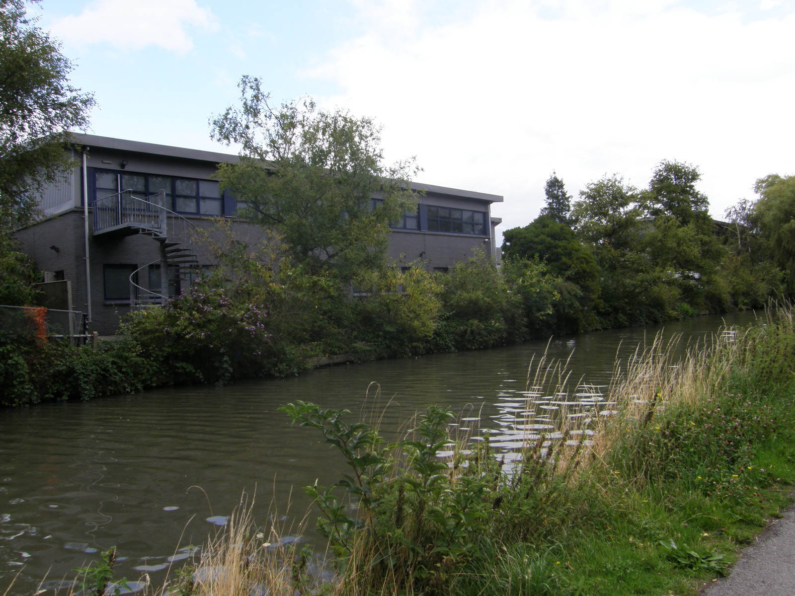 Image from Uxbridge to Acton Town