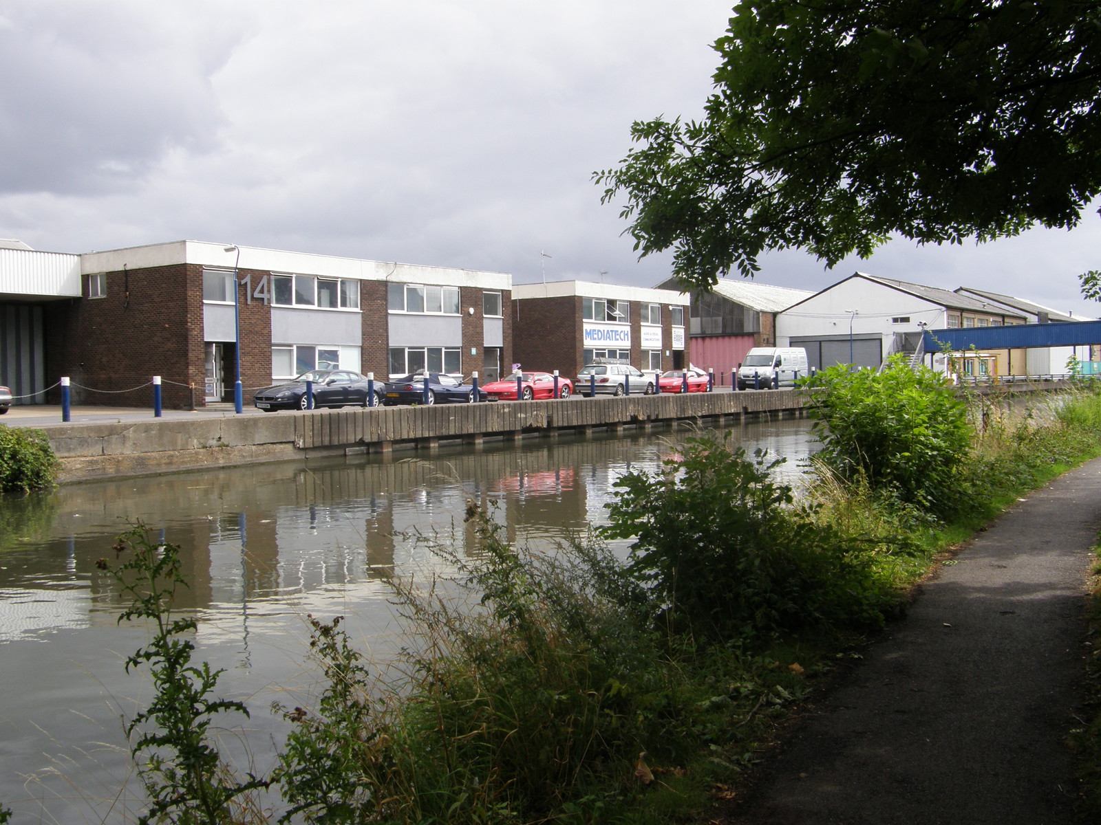 Image from Uxbridge to Acton Town