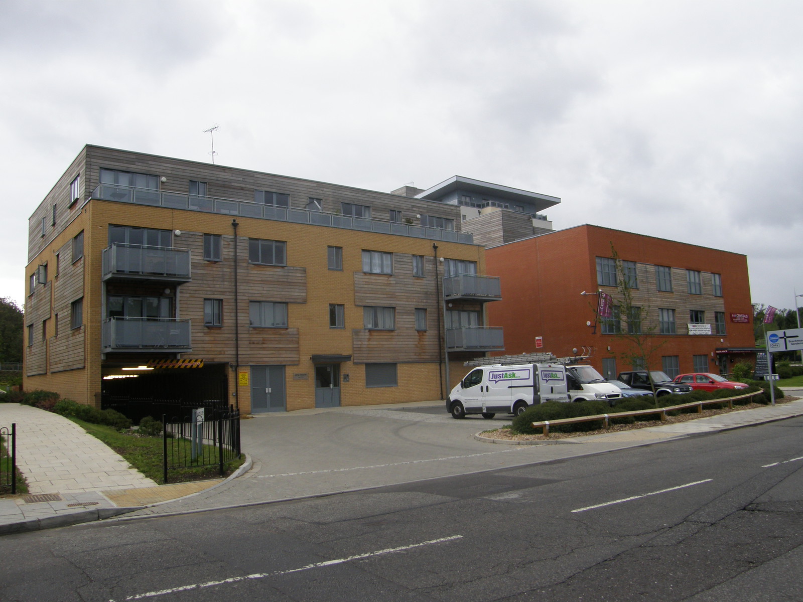 Image from Uxbridge to Acton Town