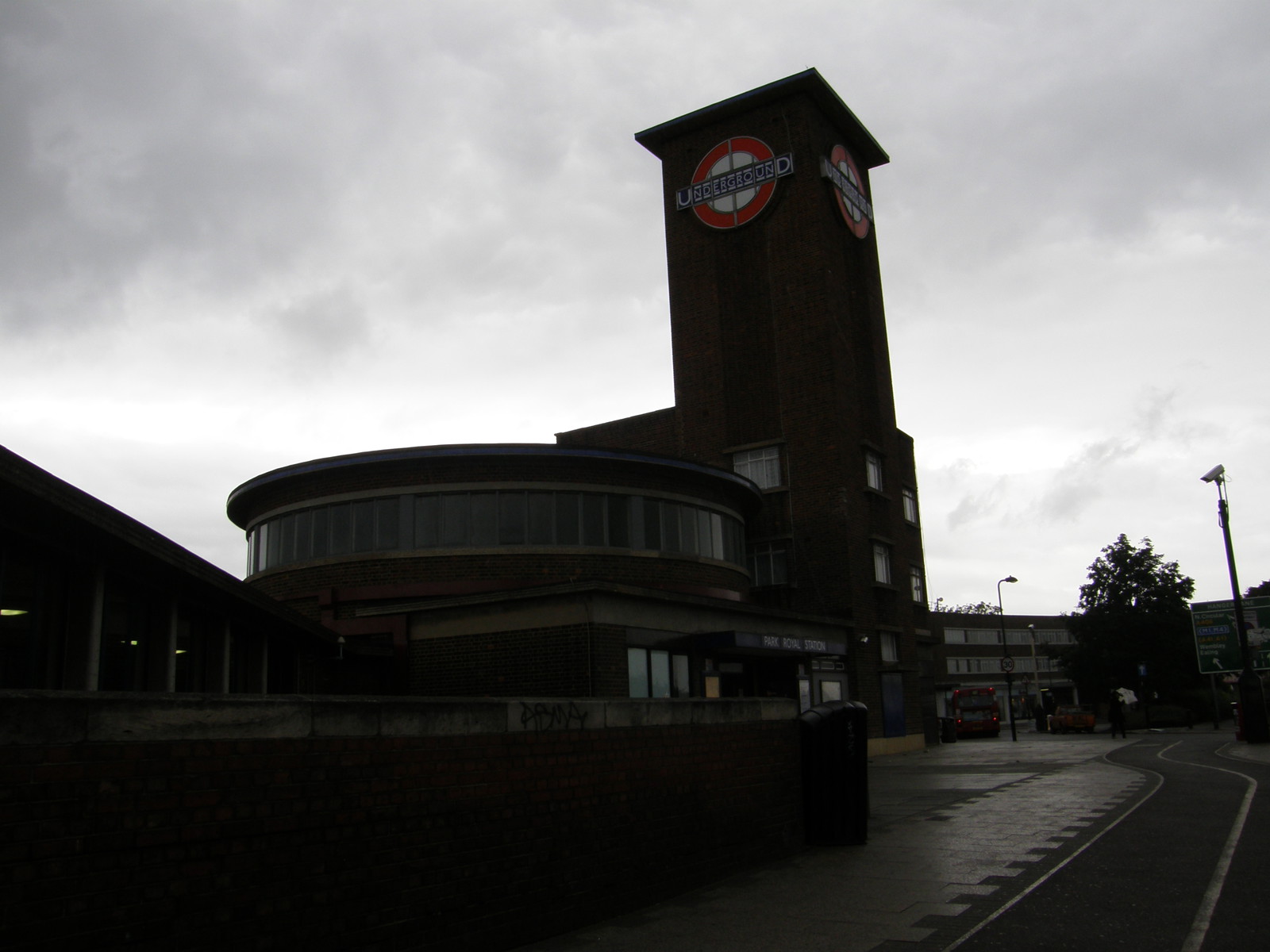 Image from Uxbridge to Acton Town