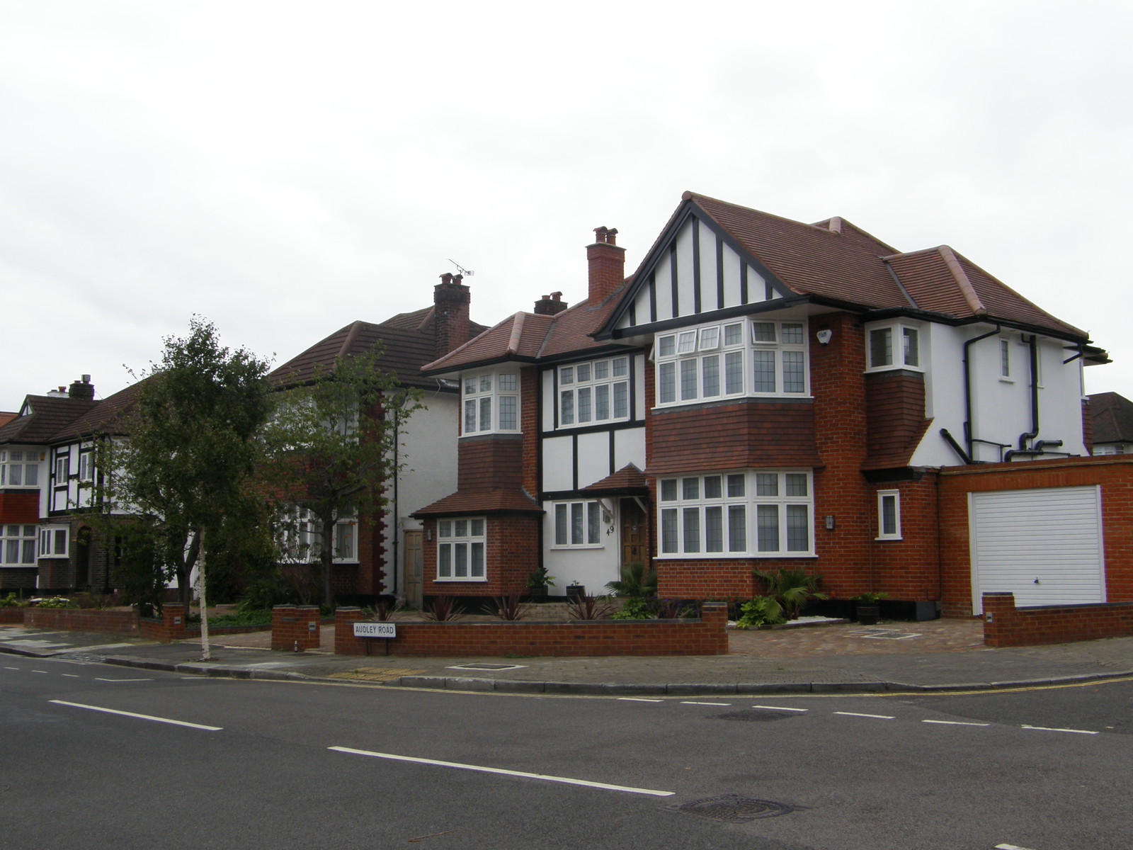 Image from Uxbridge to Acton Town